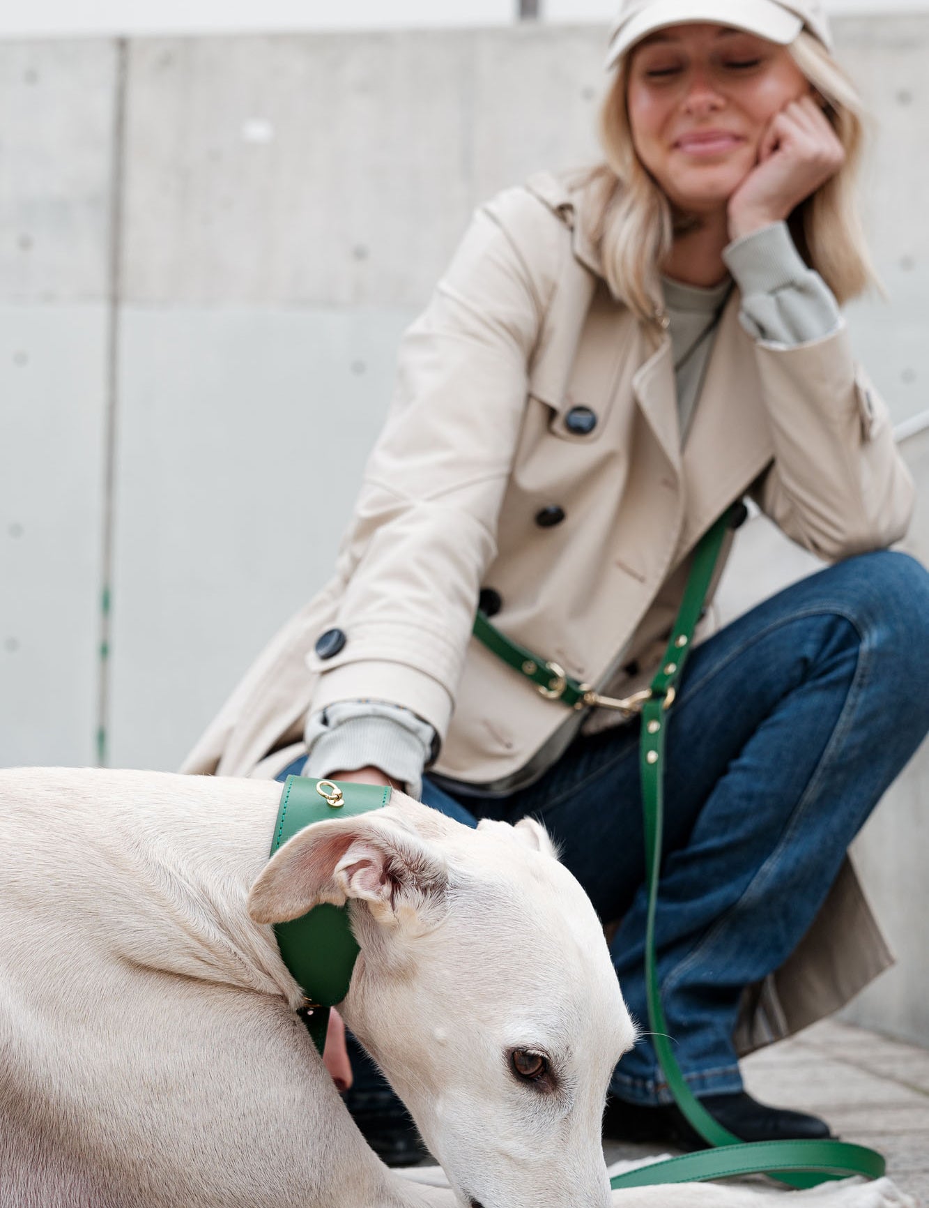 collar-galgo-nara-verde-lifestyle-02.jpg