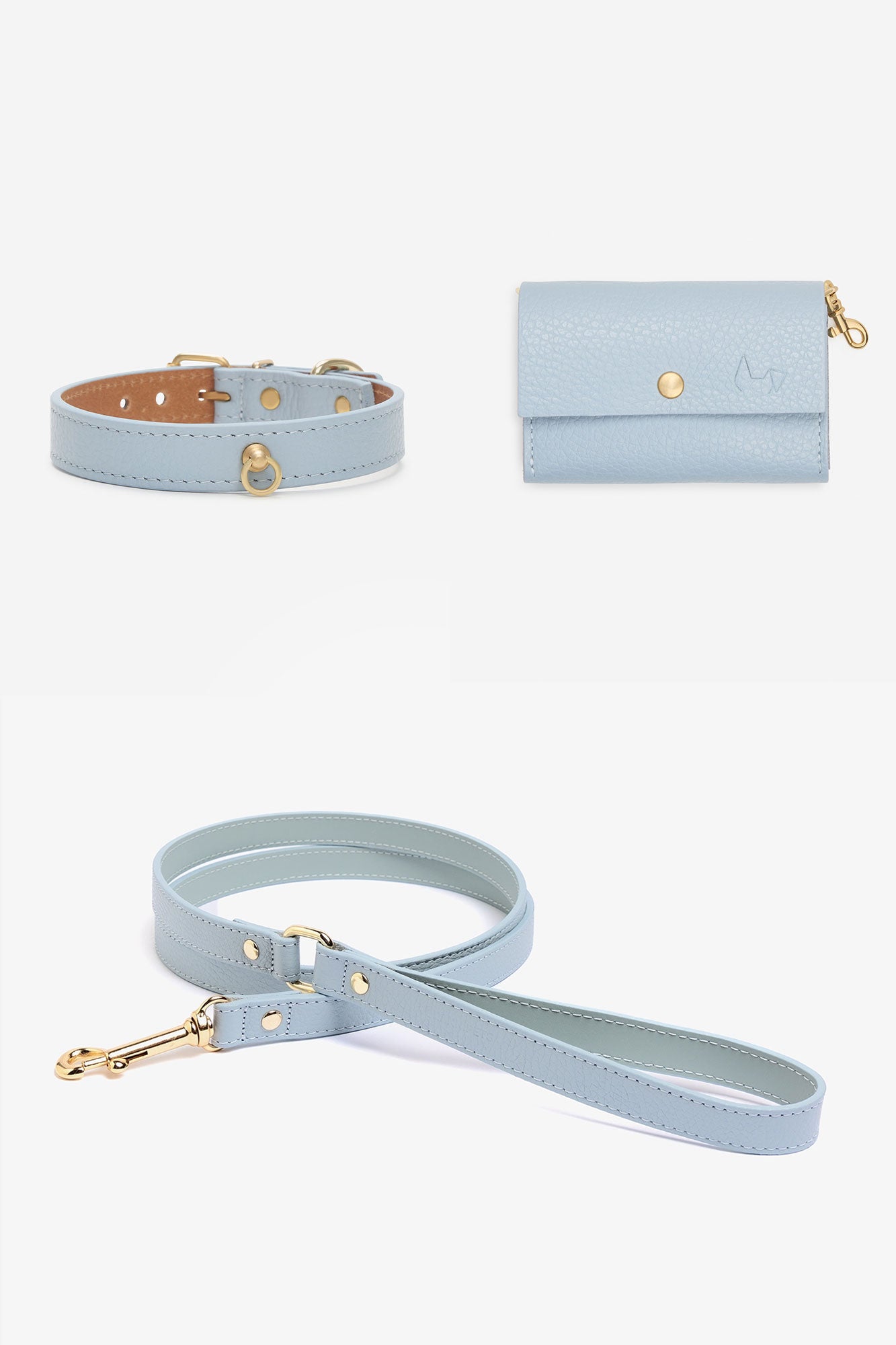 Juno collar set in sky blue leather.